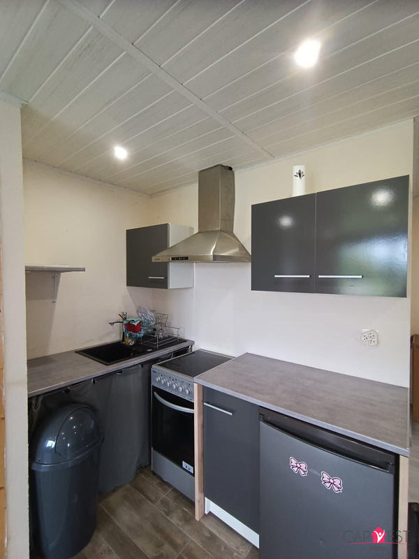 Maison - 260 m² - 7 pièces