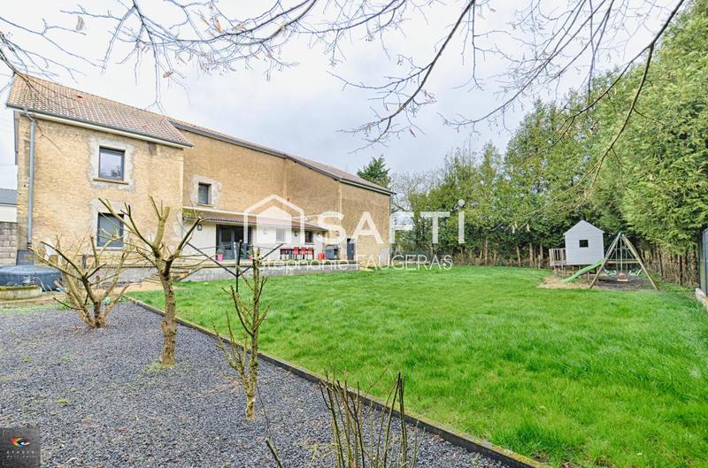 Maison - 205 m² - 7 pièces