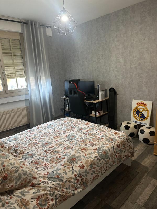 Maison - 115 m² - 10 pièces