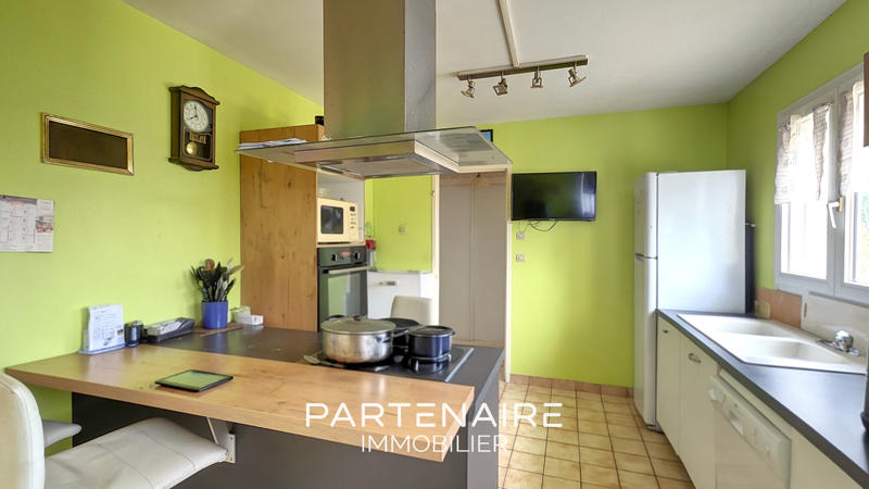 Maison - 96 m² - 4 pièces