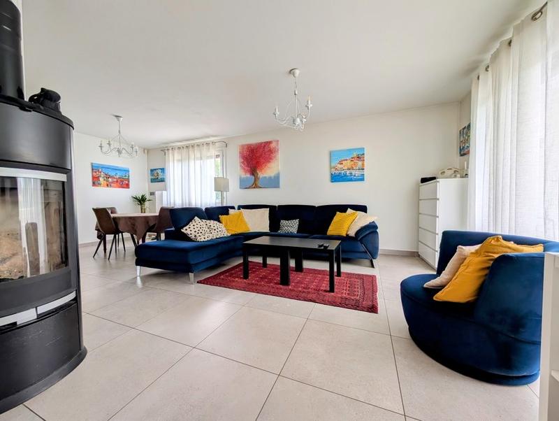 Maison - 152 m² - 6 pièces