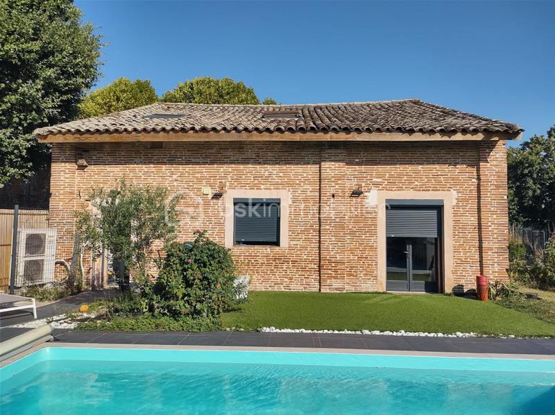 Maison de village - 200 m² - 6 pièces