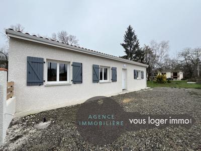 Maison - 99 m² - 4 pièces