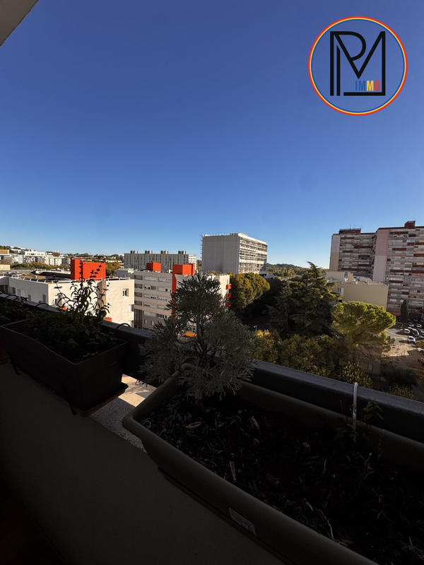 Appartement - 95 m² - 4 pièces