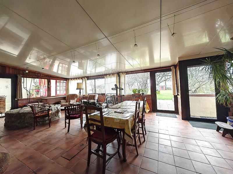 Maison - 169 m² - 8 pièces