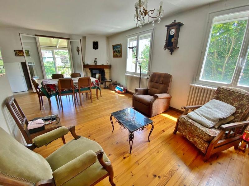 Maison - 122 m² - 5 pièces