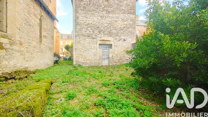 Maison - 95 m² - 5 pièces