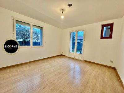 Appartement - 93 m² - 4 pièces