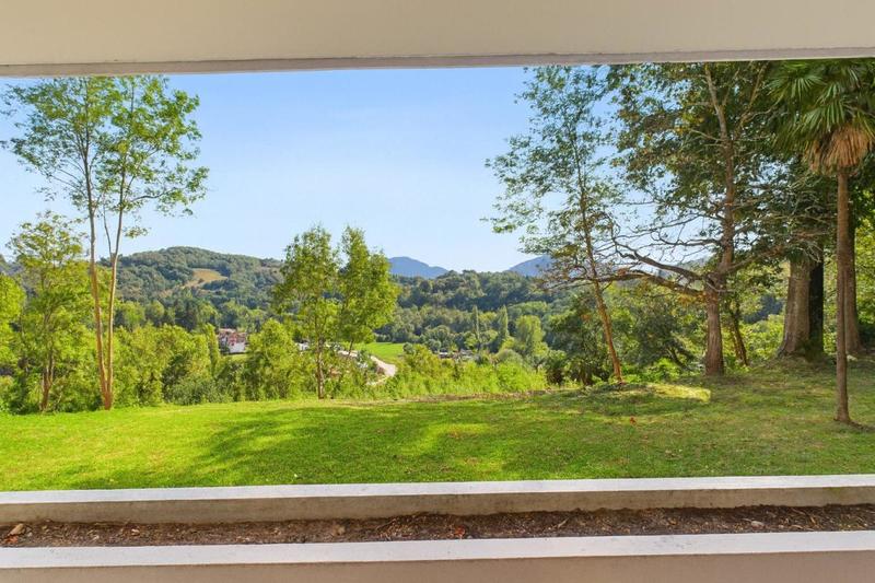 Appartement - 64 m² - 2 pièces