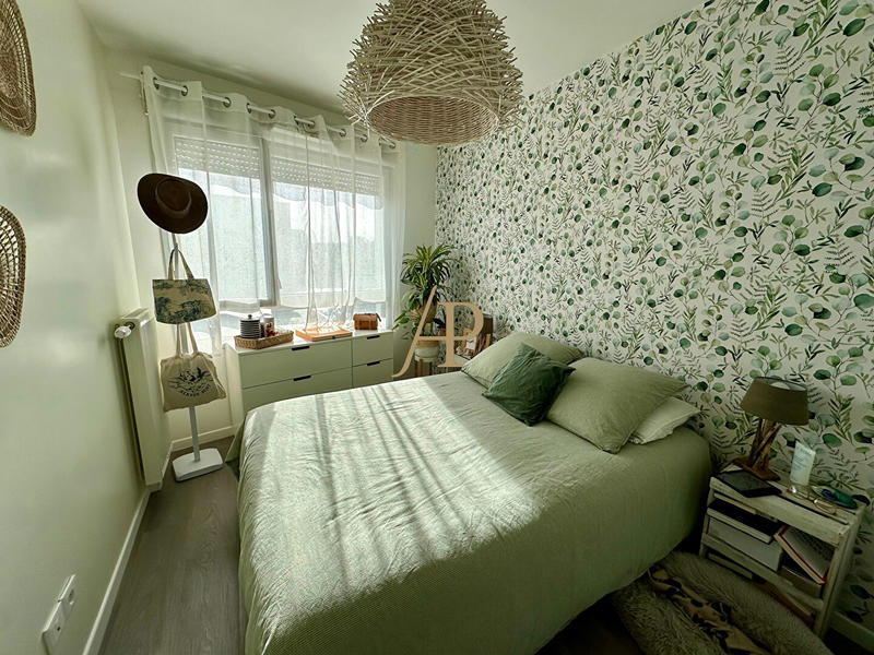 Appartement - 77 m² - 4 pièces