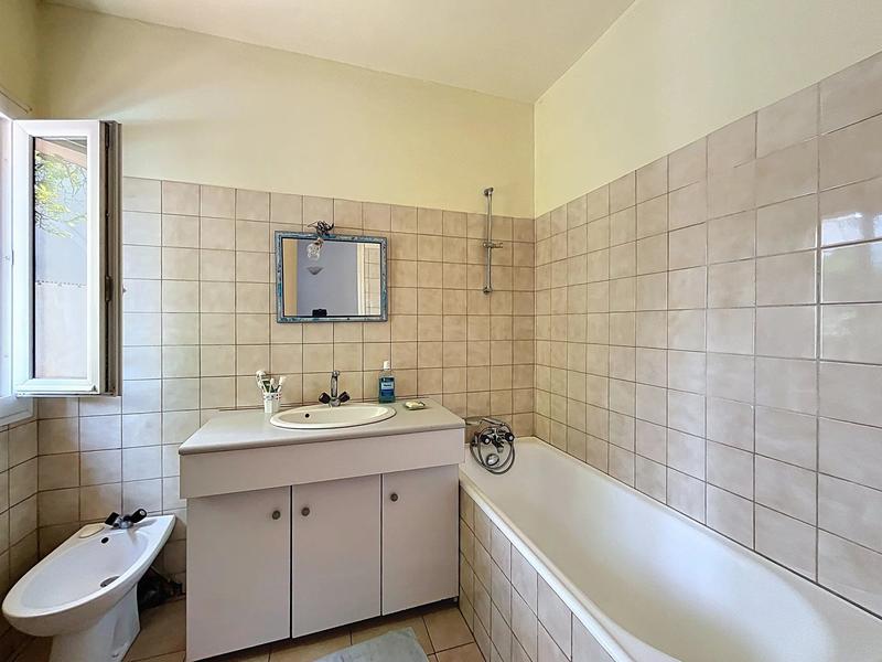 Maison - 121 m² - 5 pièces