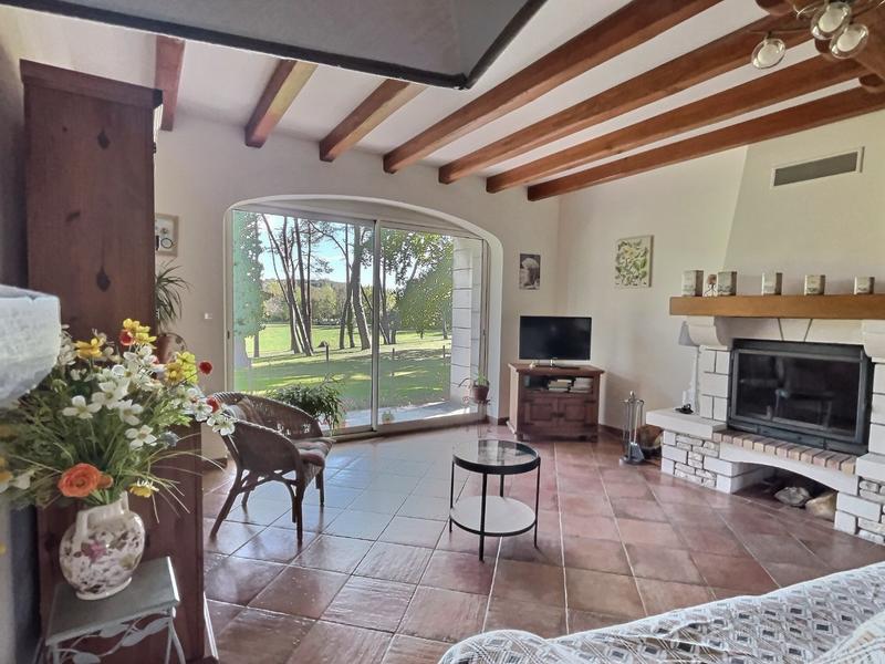 Maison - 252 m² - 7 pièces