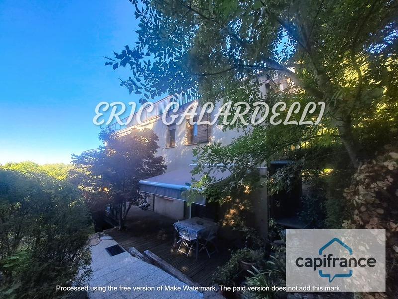 Maison - 145 m² - 5 pièces