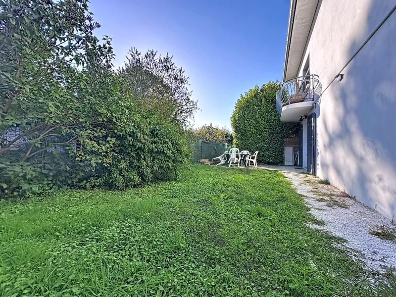 Appartement - 85 m² - 4 pièces