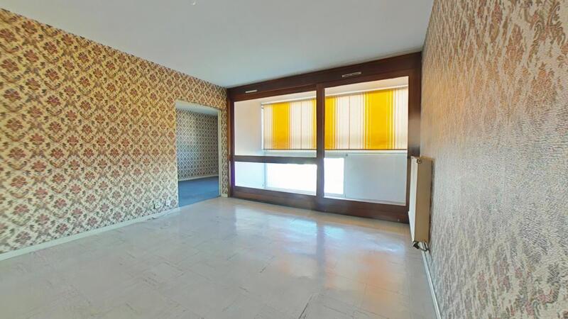 Appartement - 90 m² - 4 pièces