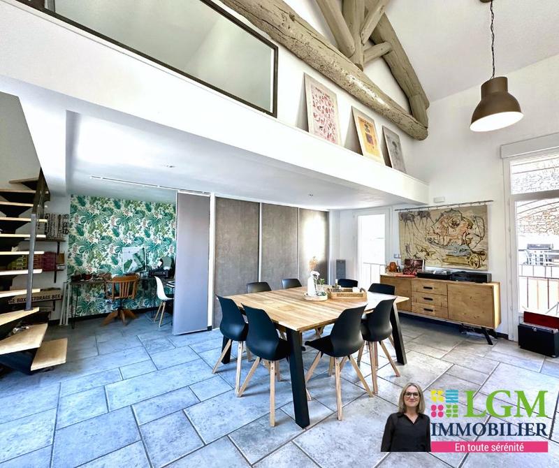 Duplex - 200 m² - 5 pièces