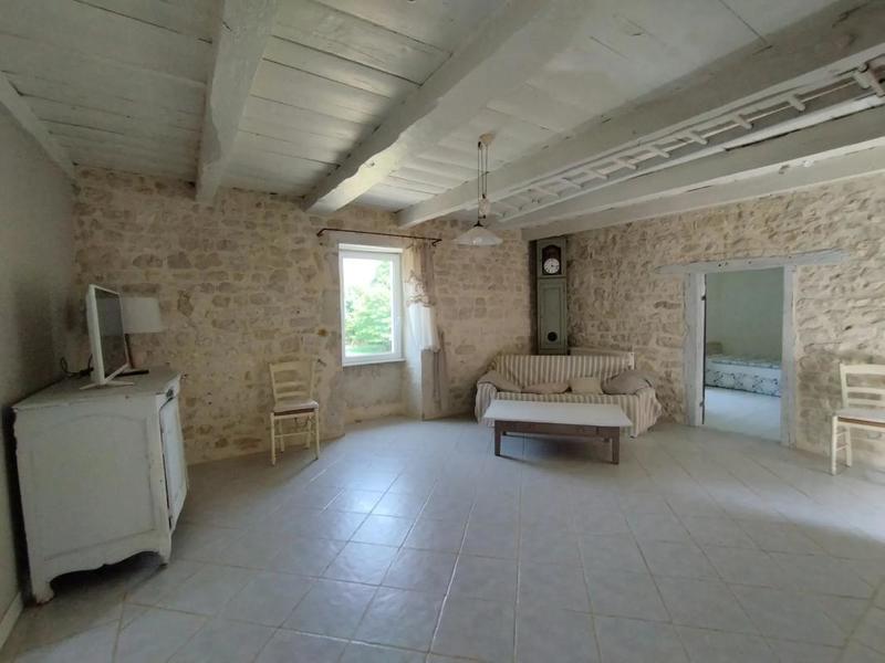 Maison en pierre - 100 m² - 4 pièces