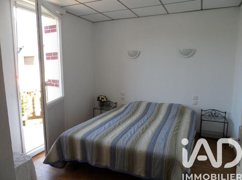 Maison - 185 m² - 10 pièces