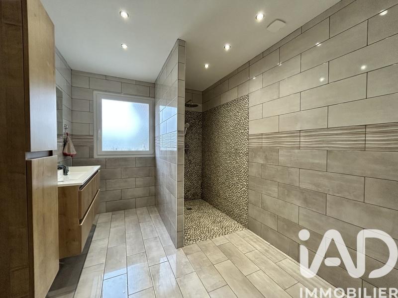 Maison - 116 m² - 4 pièces