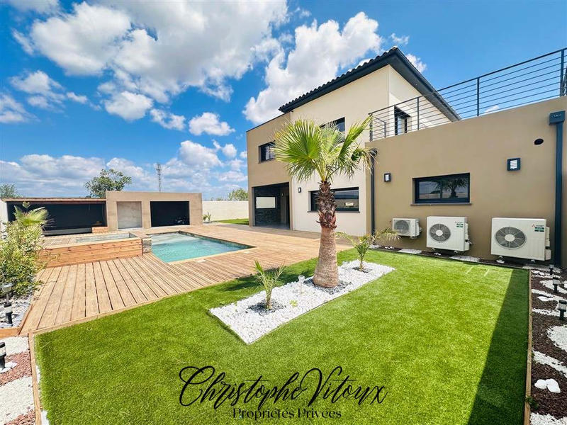 Demeure - 173 m² - 6 pièces