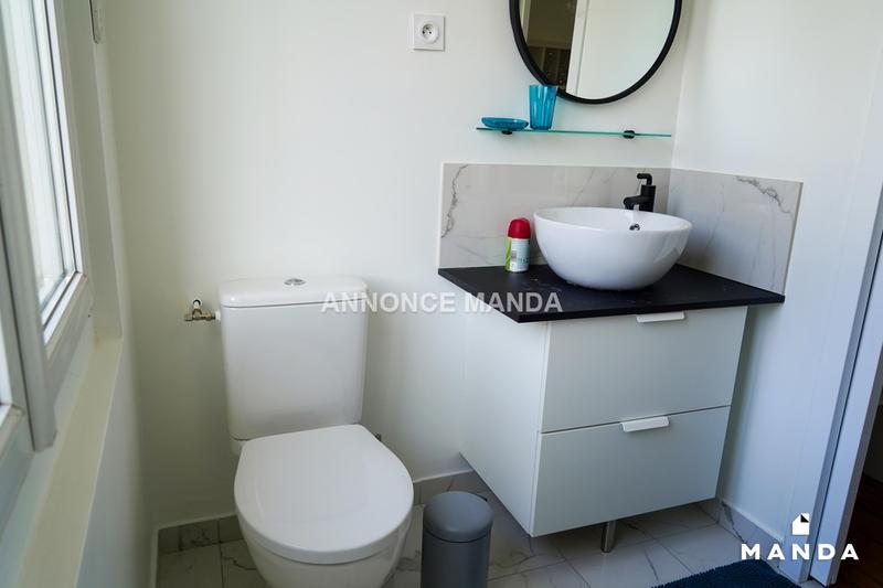 Chambre - 12 m² - 3 pièces