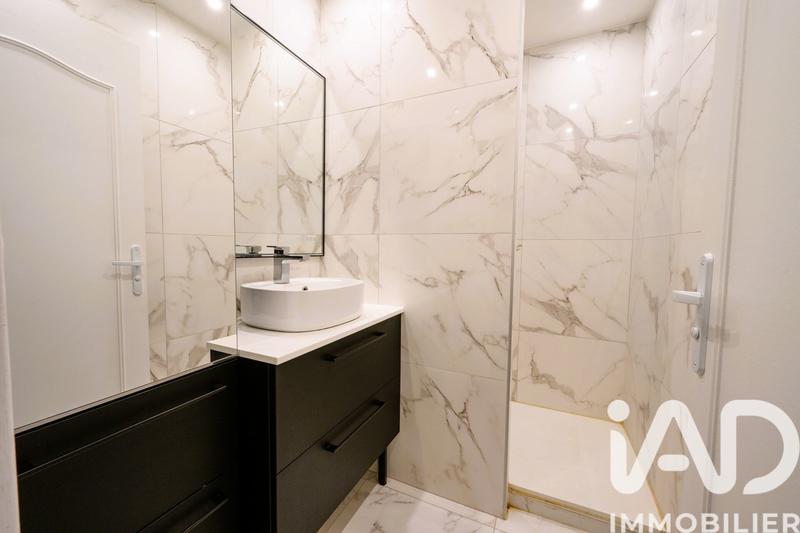 Appartement - 90 m² - 4 pièces