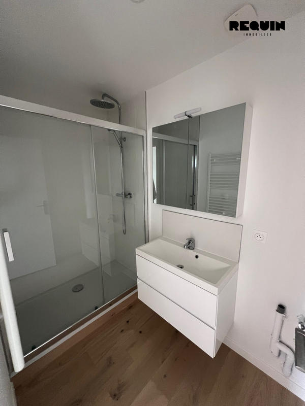 Appartement - 75 m² - 4 pièces