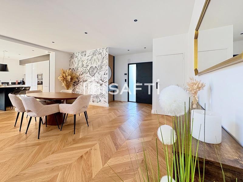 Maison - 160 m² - 7 pièces