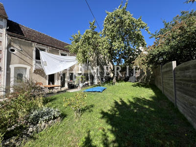 Maison - 193 m² - 8 pièces
