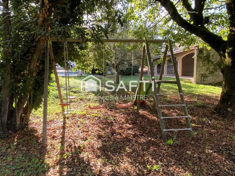 Maison de maîtres - 176 m² - 10 pièces