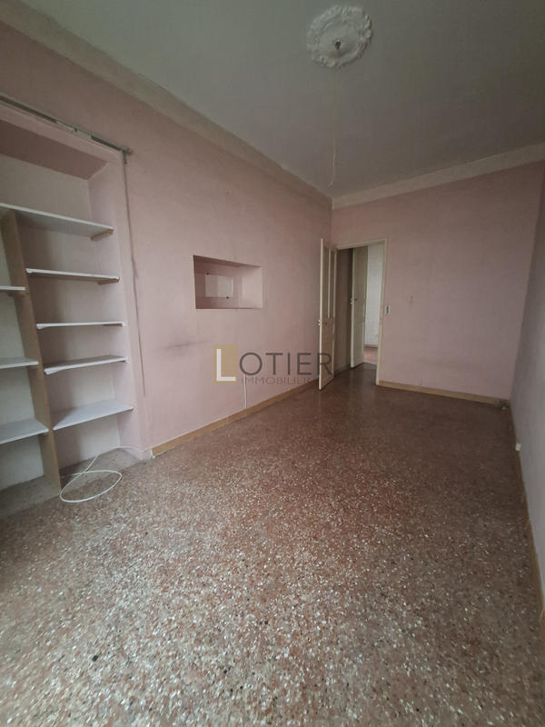 Appartement - 100 m² - 4 pièces