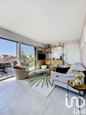 Appartement - 80 m² - 4 pièces