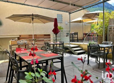 Local commercial - 102 m²