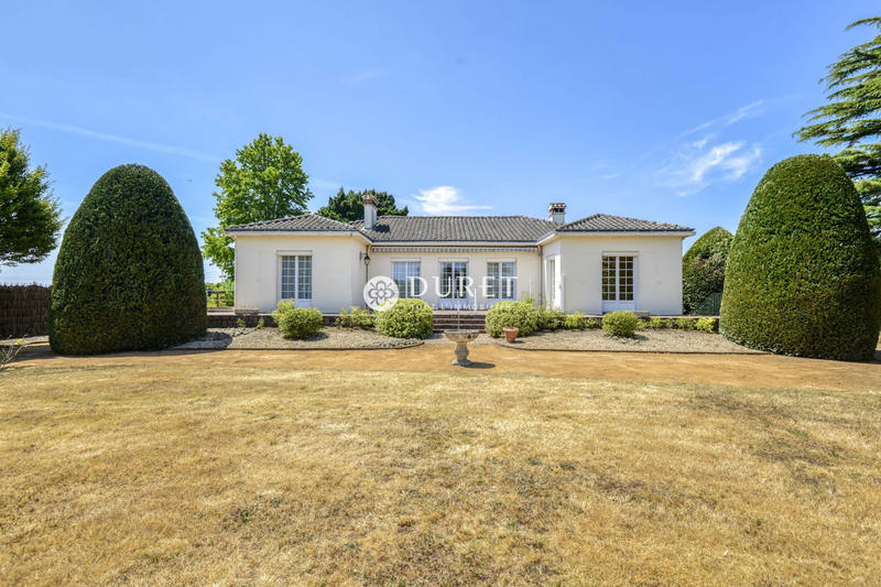 Maison - 193 m² - 7 pièces