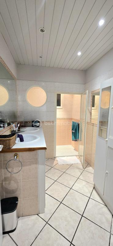 Maison de village - 226 m² - 9 pièces