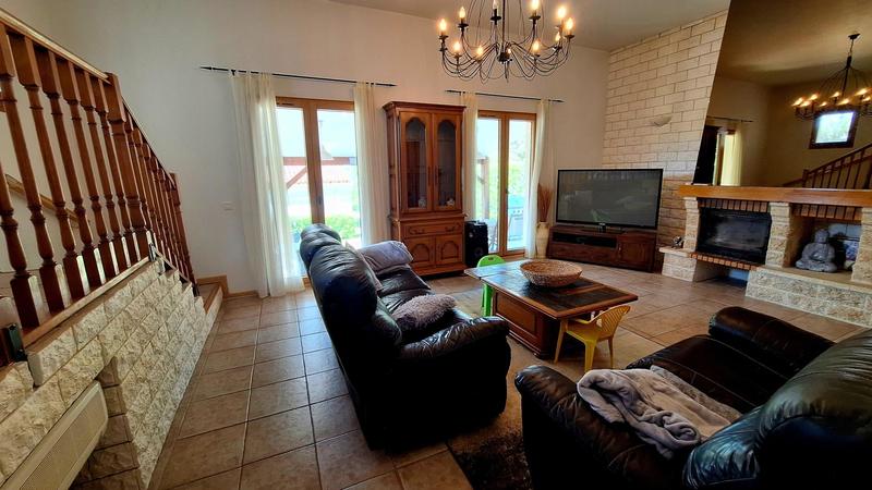 Maison - 115 m² - 6 pièces