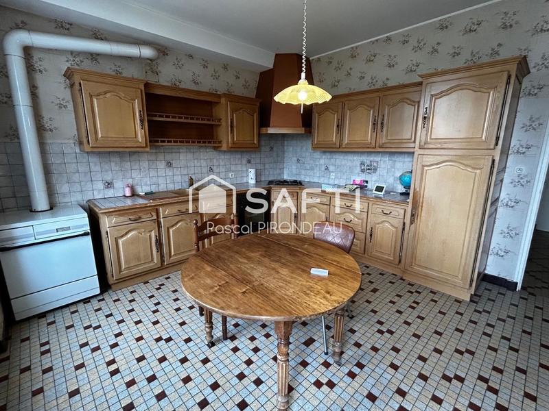 Maison - 95 m² - 4 pièces