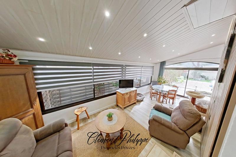 Maison - 155 m² - 8 pièces