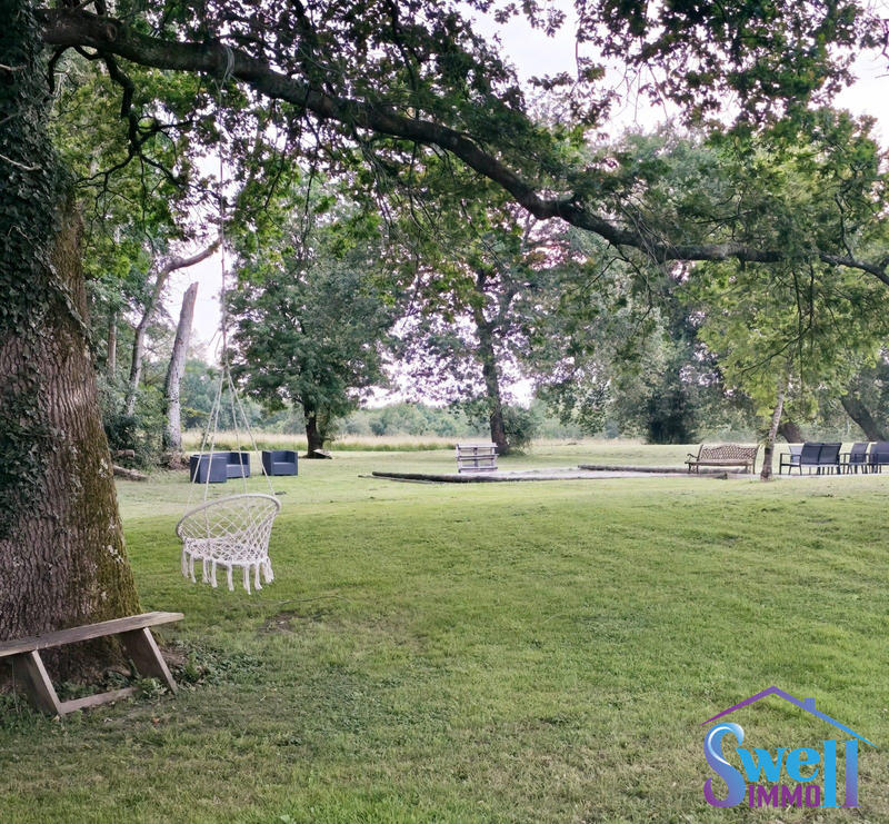 Mas - 543 m² - 16 pièces