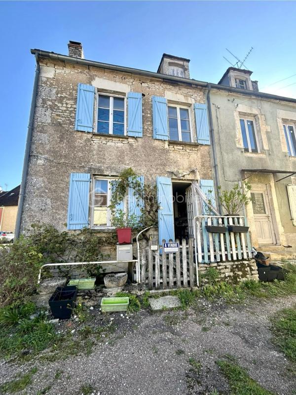 Maison en pierre - 87 m² - 5 pièces