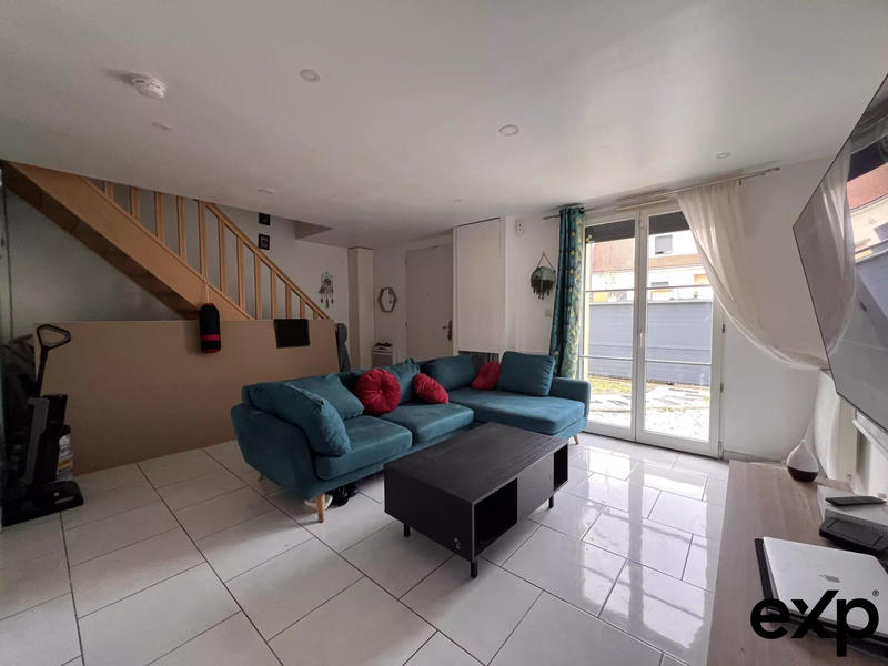 Maison - 80 m² - 4 pièces