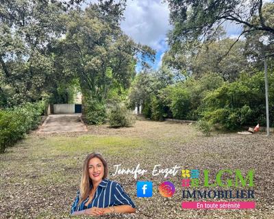 Terrain constructible - 1 429 m²