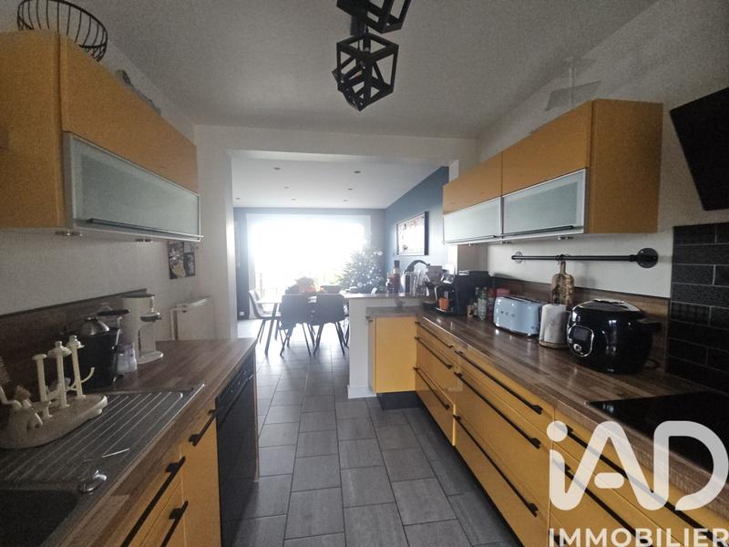 Maison - 84 m² - 4 pièces