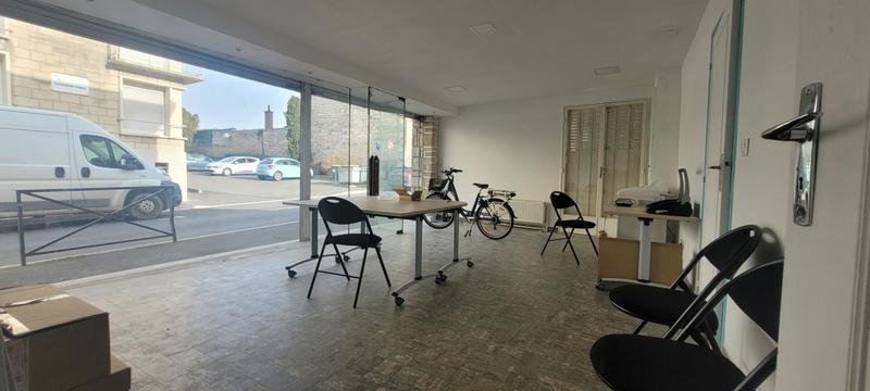 Immeuble - 180 m² - 7 pièces