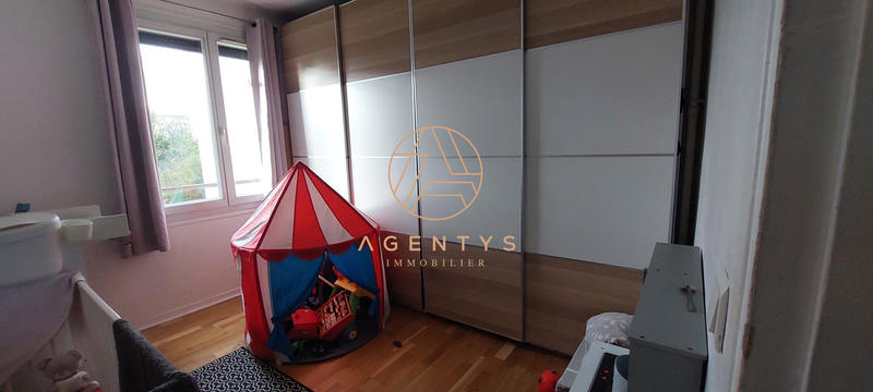 Appartement - 76 m² - 5 pièces