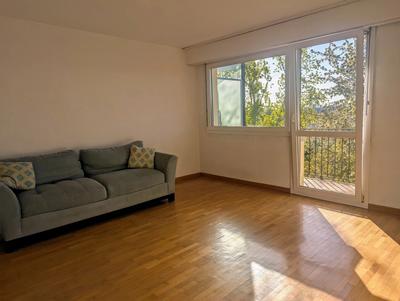 Appartement - 85 m² - 3 pièces