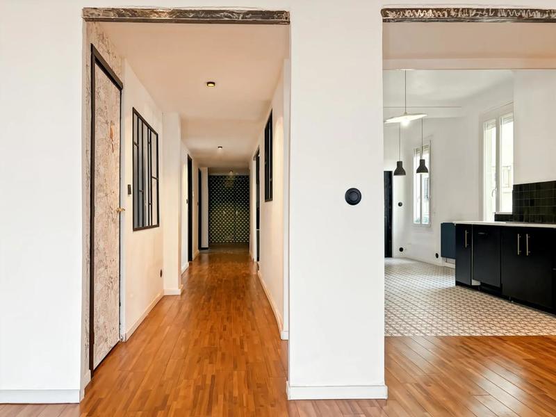 Appartement - 193 m² - 6 pièces