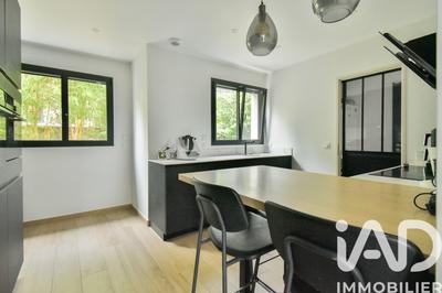 Maison - 159 m² - 7 pièces