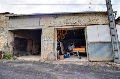 Local d'activité / Entrepôt - 101 m² - 3 pièces