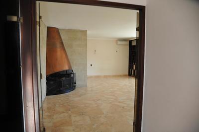 Maison - 300 m² - 12 pièces